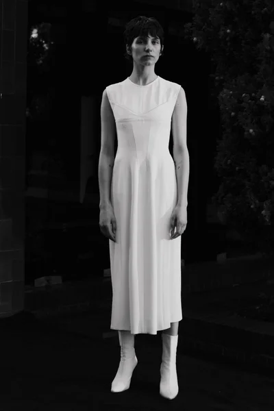 Look 18